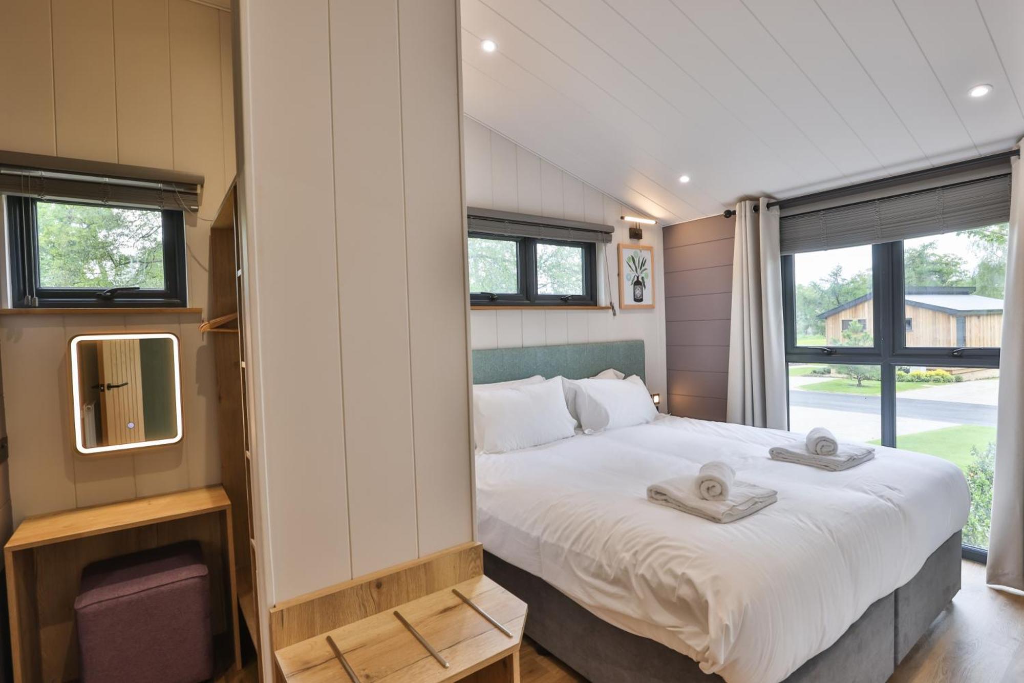 Blenheim Palace Lodge Retreat Удсток Екстериор снимка