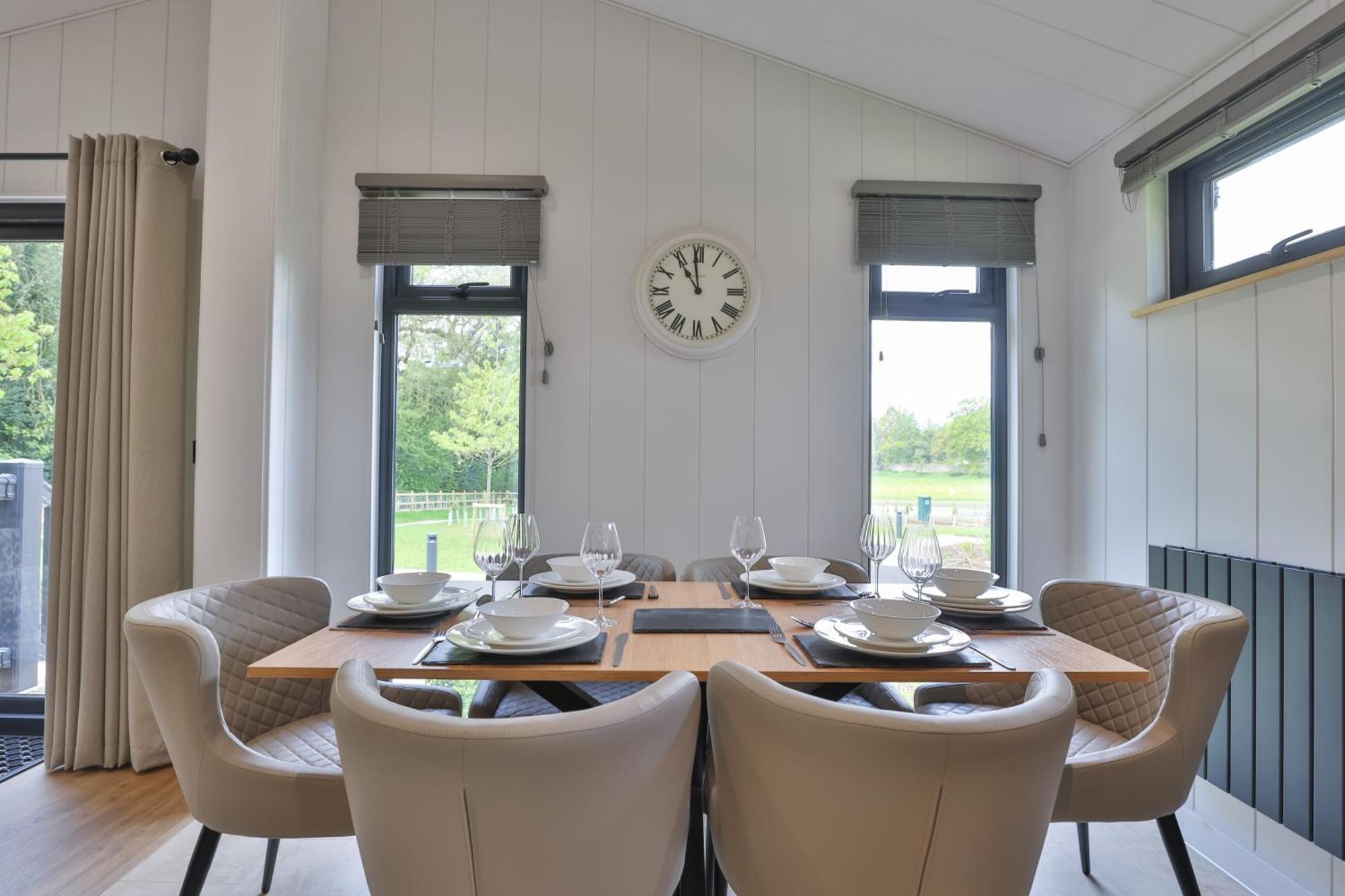 Blenheim Palace Lodge Retreat Удсток Екстериор снимка