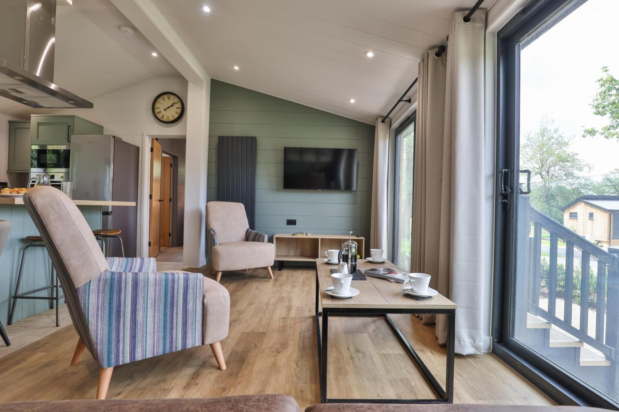 Blenheim Palace Lodge Retreat Удсток Екстериор снимка