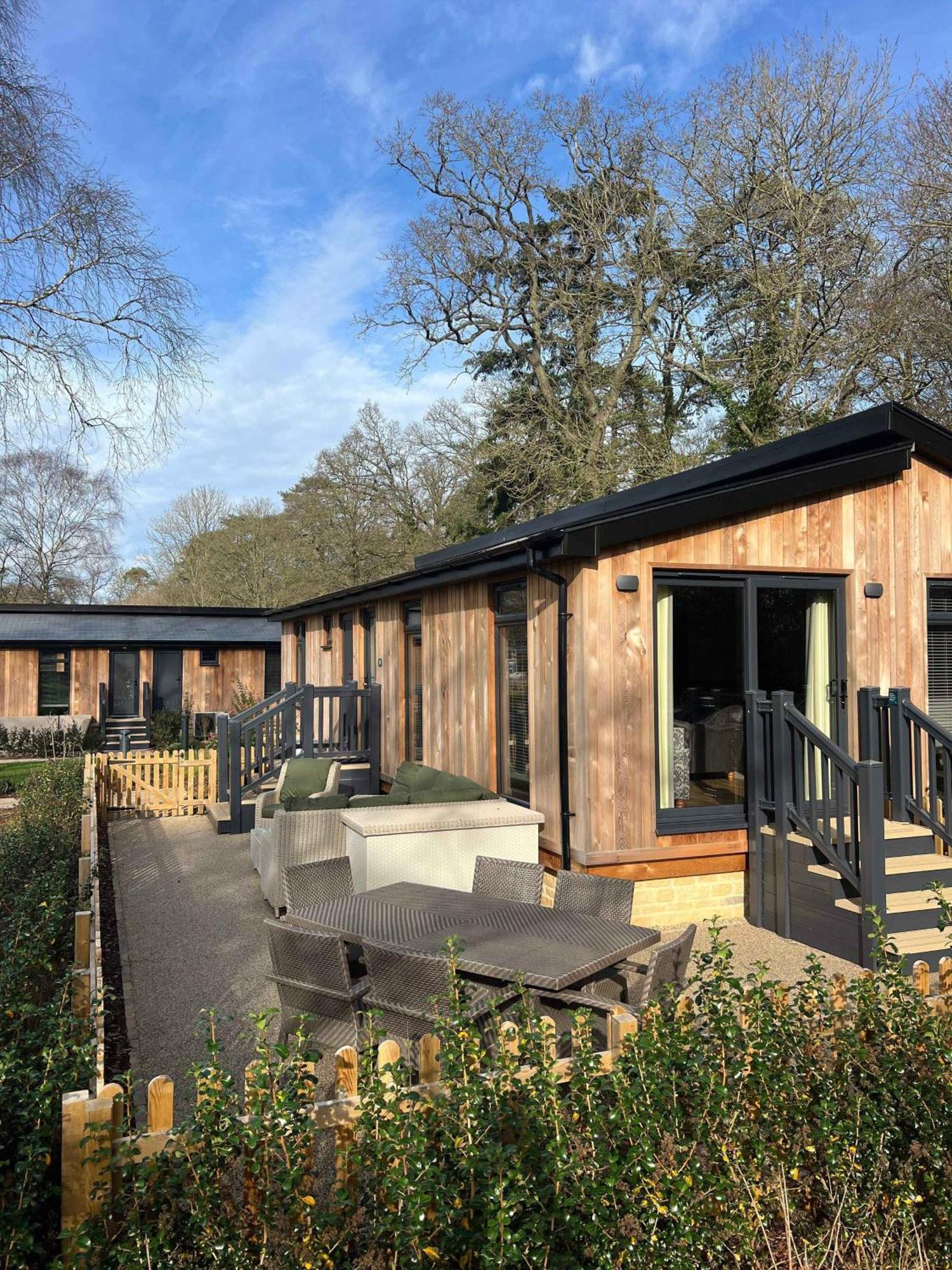 Blenheim Palace Lodge Retreat Удсток Екстериор снимка