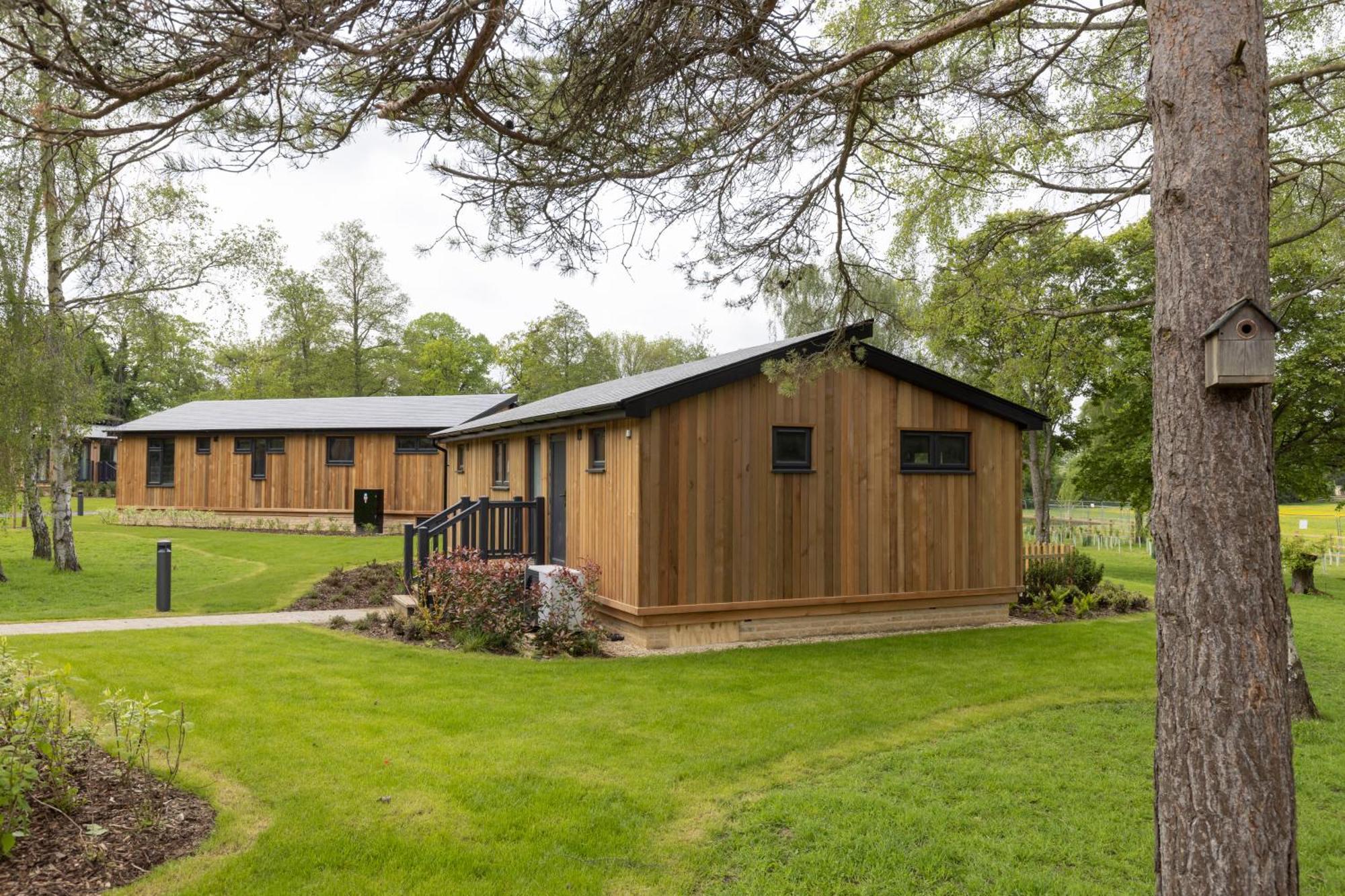 Blenheim Palace Lodge Retreat Удсток Екстериор снимка