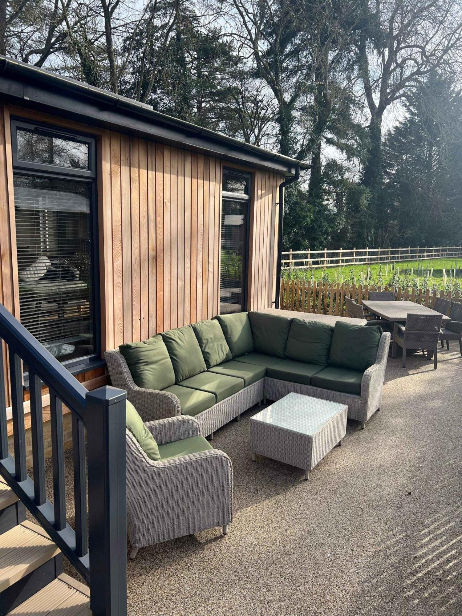 Blenheim Palace Lodge Retreat Удсток Екстериор снимка